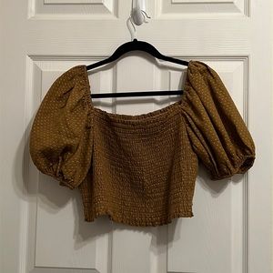 Puffy Sleeve Crop Top 🤩